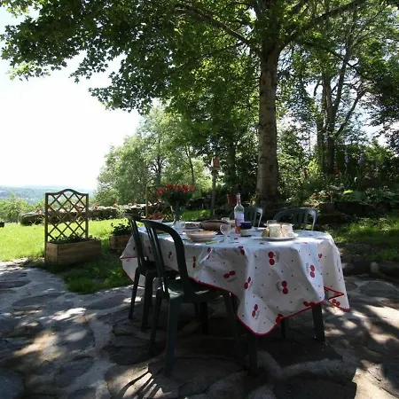 Location Authentique Avec Cheminee Et Toit De Chaume, Proche Nature Et Activites A St-front - Fr-1-582-291 *